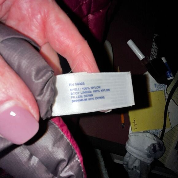 Gap hot pink puffer sleeveless coat large - Picture 8 of 9